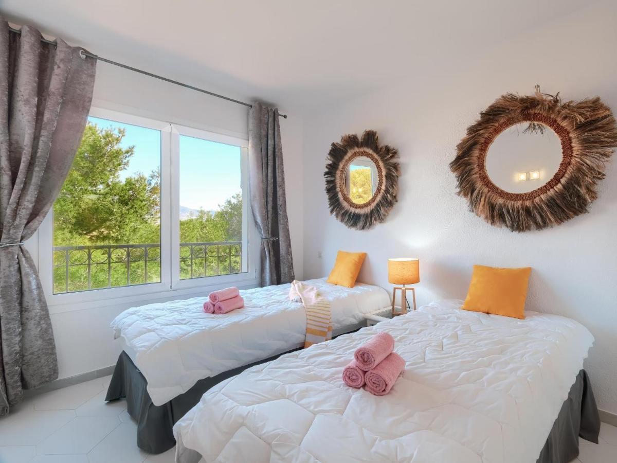 Ferienwohnung RANCHO B PENTHOUSE, 2 POOLS, VIEWS AND WiFi La Cala De Mijas Exterior foto